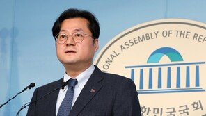 與 “대북 식량지원, 인도적 차원 지원은 제재 해당 안돼”