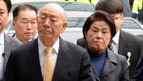 전두환씨 형사재판에 39년 전 광주 증언 시민 5명 출석