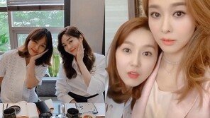 핑클, 데뷔 21주년 한자리에 “이효리 중학생 같아”