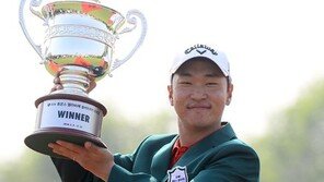 어렵게 정상 지킨 전가람 “많이 깨우쳤습니다”