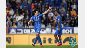 울산, 1년9개월 만에 전북 제압…K리그1 선두 탈환