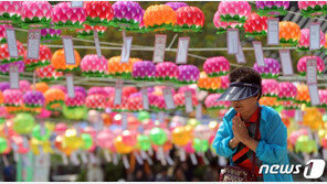 교황청, 부처님오신날 맞이 축전…“여성인권 증진하자”