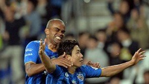 ‘공격 앞으로, 전북 격파’ 방패 강한 울산의 창도 기억하라!