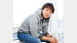 [단독] ‘스타 PD’ 신원호, 2년 만에 안방 컴백