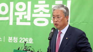 유성엽 “반쪽짜리 연동형 비례제 안 돼…의석수 늘려야”