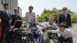 ‘전두환 재판’ 증인들 “5·18 당시 헬기사격, 하늘 무너져도 진실”