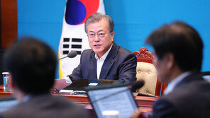 [전문]文대통령, 수석·보좌관회의 모두발언