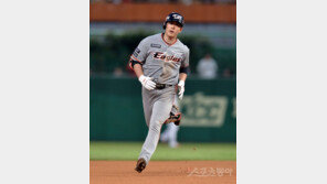 한화 정은원의 성장을 알리는 지표들…선구안 ↑, 기복 ↓