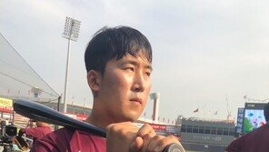 기록의 아이러니…장영석의 ‘비대칭 배트’는 절실함의 상징