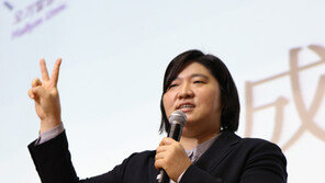 장미란재단, ‘펜싱 여제’ 남현희와 함께 스포츠 멘토링교실 진행