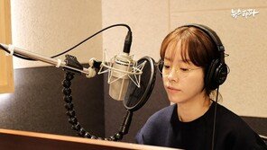 위안부 할머니 인생 담은 ‘김복동’, 8월 개봉…한지민 내레이션