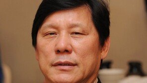 허구연, 류현진 ‘흡연 논란’에 사과…“부적절한 표현 죄송”