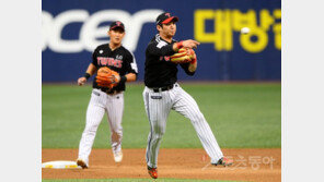 오지환 점프 캐치, 5월 둘째 주 ‘ADT캡스플레이’ 선정…67% 압도적 투표율