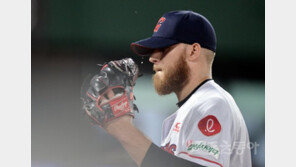 롯데 톰슨, 레일리 이어 ‘LG 킬러’ 거듭날까