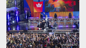 BTS, 美 센트럴파크서 공연…美 언론, 비틀즈에 비유