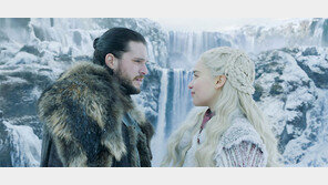 수많은 덕후 남기고… 게임은 끝난다