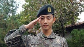 웰컴 옥택연, ‘캡틴코리아’ 전역…“트와이스·2pm 보고파”