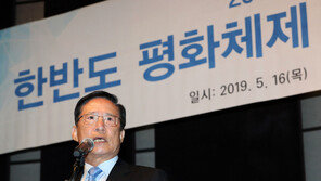 송영무 “김정은, 김일성·김정일과 달리 자유민주사상 접근”