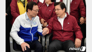 민주-한국 지지율 격차, 오차범위서 사흘새 13.1%p로…무슨 일?