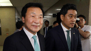 오신환, ‘퇴진 거부’ 손학규와 회동…“순리대로 풀어가겠다”