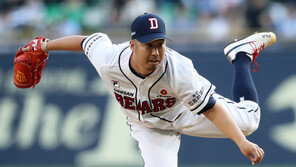 돌아온 이닝이터…유희관 1실점 완투