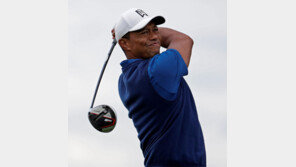 “하루 1언더만 쳐도 우승” 입 벌린 블랙홀