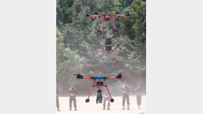 폭탄투하 기술 선보인 육군 드론