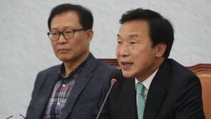손학규 “‘지도부 사퇴 요구’ 정무직 당직자들 해촉 취소”