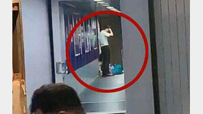 쇼핑에 정신 팔린 딸 태우려… 이륙 30분 지연시킨 민폐 모녀