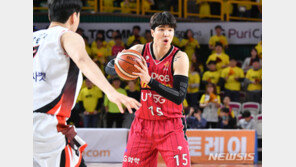 프로농구 김종규, 몸값 최초 10억원 찍는다…DB·KCC 관심