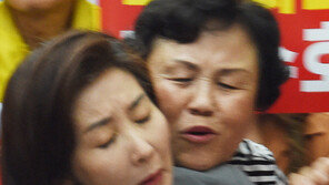 “죽기 각오하고 폭망 막겠다”…한국당, 대전서 文 규탄 집회