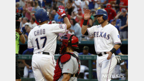 ‘시즌 6호포’ 추신수, 2G 연속 홈런…텍사스 3연승 질주