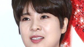 [연예뉴스 HOT②] 강유미, 라디오 생방송 펑크 사과