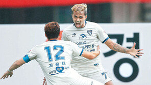 김기동 매직… 어느새 4연승, 포항이 달라졌어요