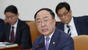 홍남기 “미중 무역갈등 영향 더 심각할수도…6월 후속 대책마련”