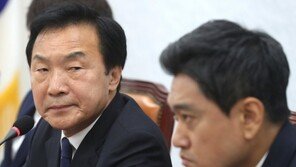 손학규, 당내 반발 속 당직 임명 강행…오신환 등 “날치기”