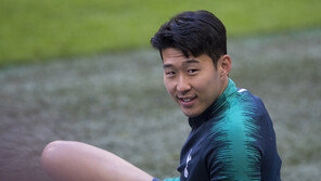 손흥민, 토트넘 최고 평점 8…해리 케인은 7점