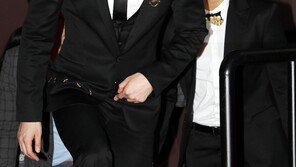 [연예뉴스 HOT③] 2AM 창민, 부산대 환경미화원 명복 빌어