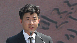 노건호 “깨어있는 시민, 아버지가 정치 포기 않도록 한 신조”