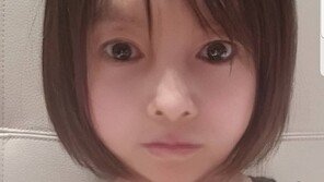 ‘50대’ 황신혜, ‘아기 얼굴 앱’ 도전…‘큰 눈의 귀요미’