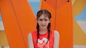 빈폴스포츠, 여름 ‘신상’ 화보 공개…가수 전소미 참여