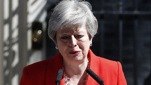 유럽 정상들, 英메이 사퇴에 “브렉시트 해법 제시하라”