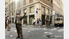 佛 리옹서 테러 의심 사제폭탄 터져…최소 7명 부상, 사망자 없어