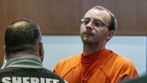 美서 13세 소녀 유괴하고 그 부모까지 살해한 범인 종신형