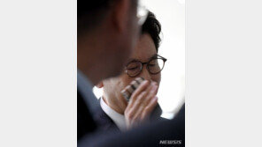 송도근 사천시장 구속영장 기각…법원 “방어권 보장”