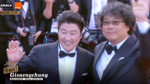 박양우 장관, 봉준호 감독에 축하 전화…“한국영화 100년의 경사”