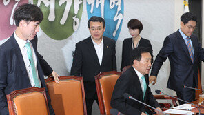 손학규 사퇴론 2라운드?…오신환 “혁신위에 전권 다 넘겨야”