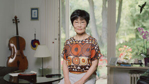 불안-강인함 교차… 獨이주 한인 간호여성의 초상