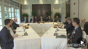 美국무차관 “北불법환적 단속 강화…FFVD 목표 불변”