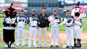 신임코치 환영식·김사율 은퇴식…스토리 쌓아가는 KT